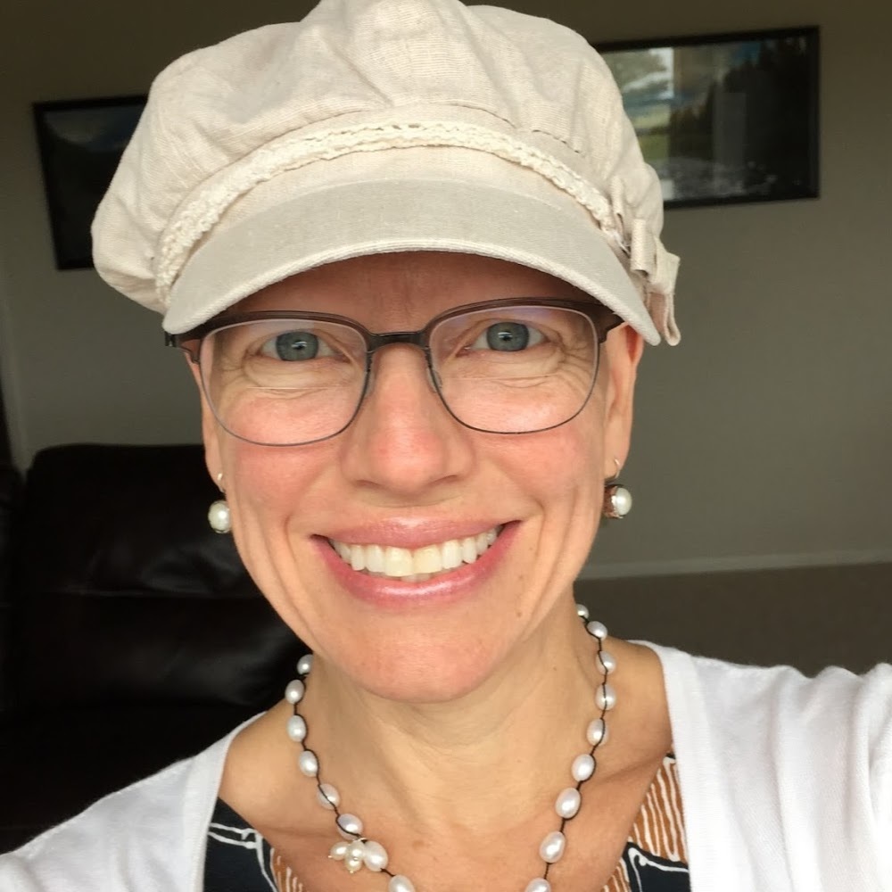 Meet your Posher, Carol